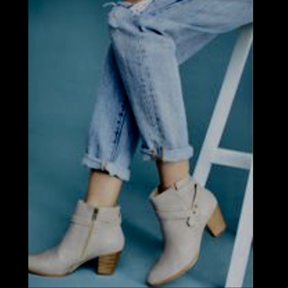 Anthropologie Leather Buckle Inside Zip Boot 8 - Picture 3 of 7